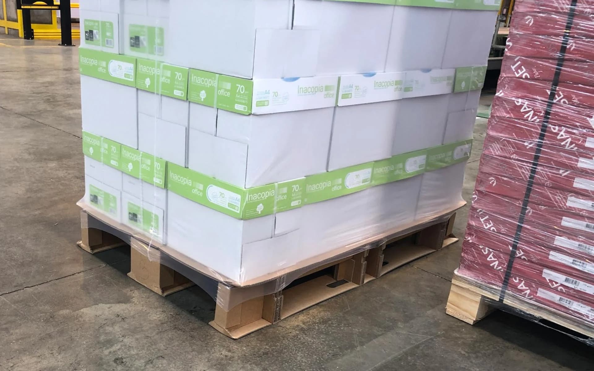 Packaged goods transported on a KraftPal pallet